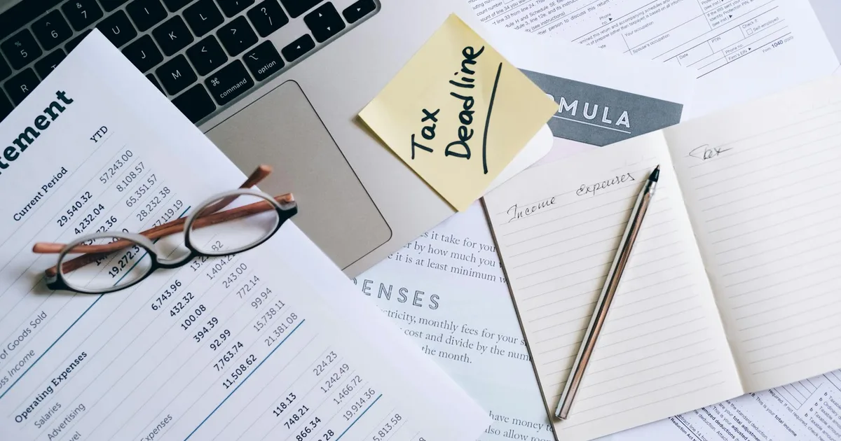 What is an Invoice? Everything You Need to Know